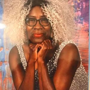 Meet your Posher, Yvonne